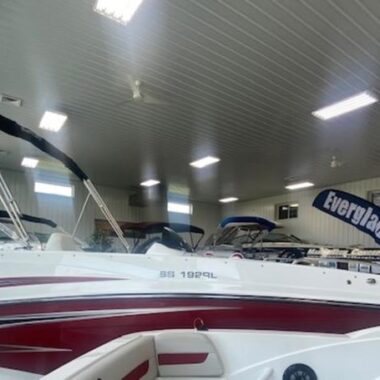 2023 Hurricane 19ft SunDeck Sport 192 OB