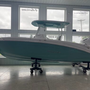 2026 Hurricane 24 Center Console