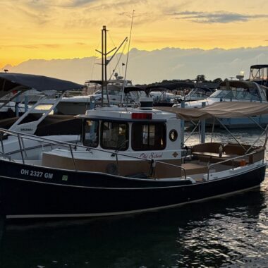 2015 Ranger Tug R-21 EC