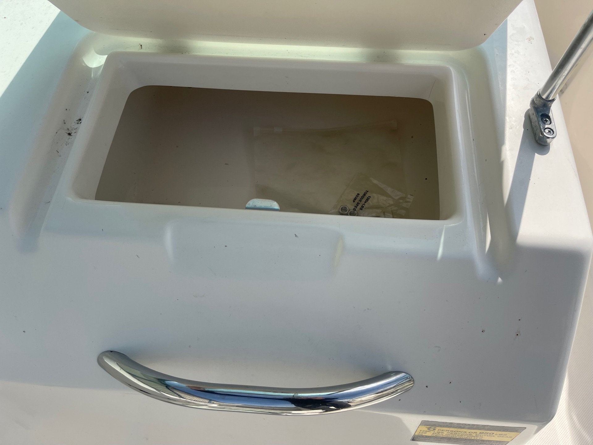 122f6570-200d-412e-a467-84adc028fc0e